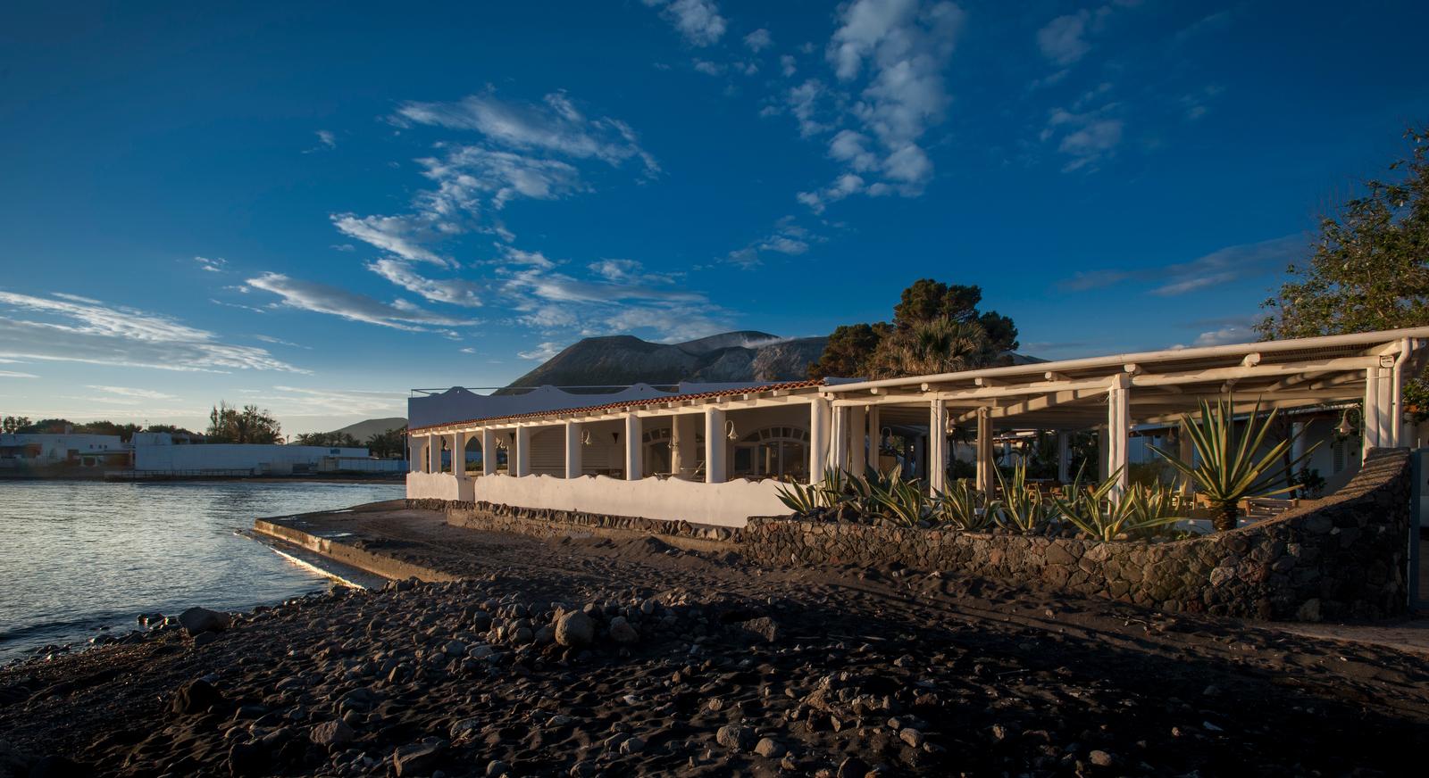 Mari Del Sud Resort Vulcano  Exterior foto