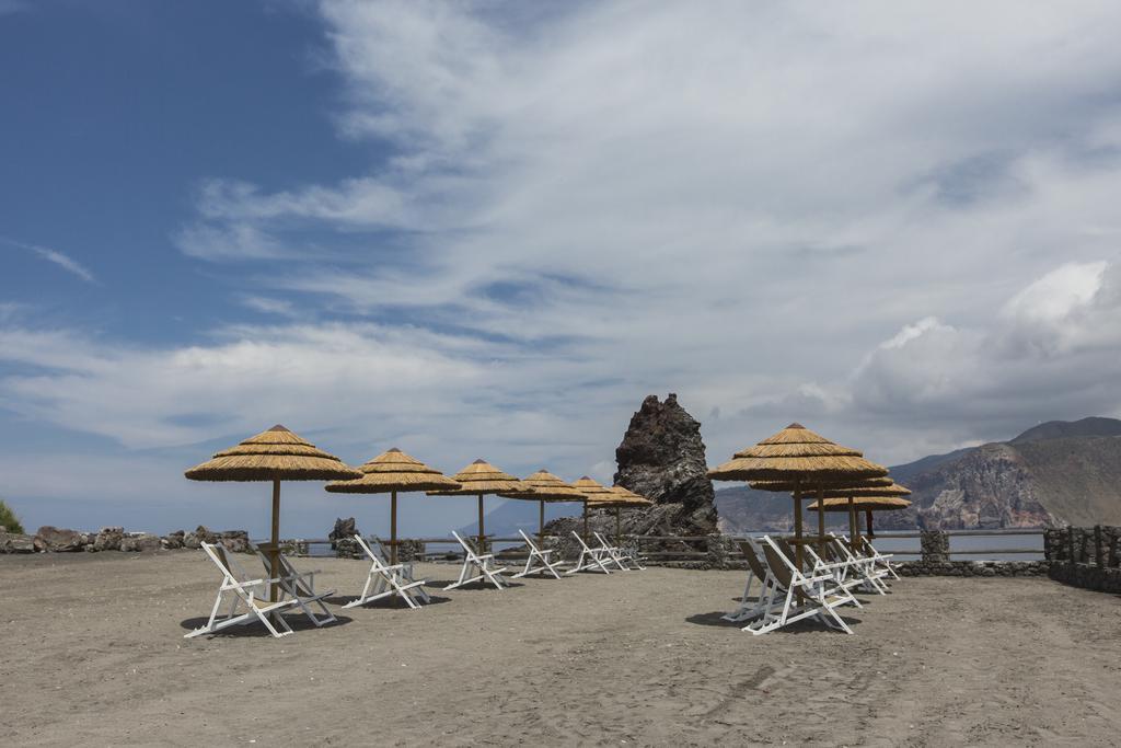 Mari Del Sud Resort Vulcano  Exterior foto